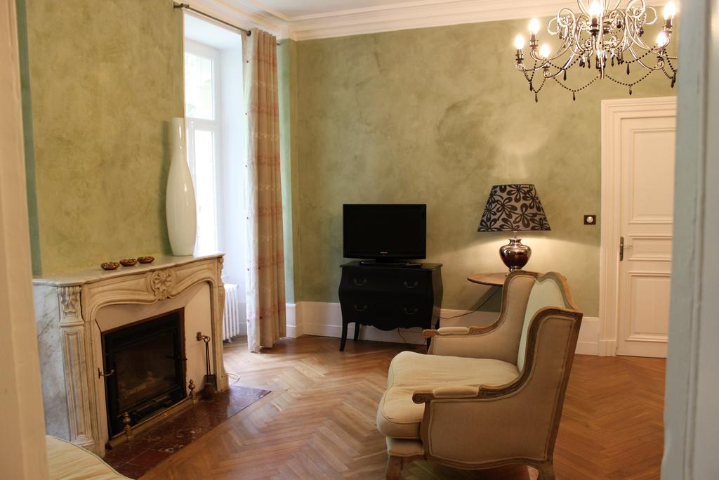 Chambres D'Hotes Chateau De Viviez Экстерьер фото