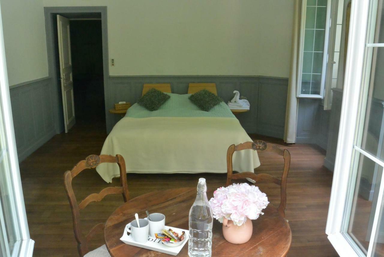 Chambres D'Hotes Chateau De Viviez Экстерьер фото